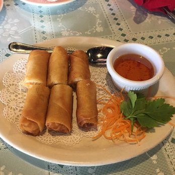 Tani Thai Restaurant - Spring rolls - Thai Near Me - Miami, Florida Tani Thai Restaurant - Spring rolls - Thai Near Me - Miami, Florida