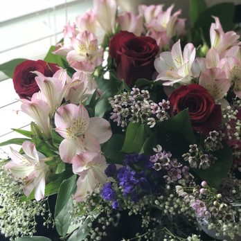 Stater Bros. Markets - Fresh flowers from Stater's :) - Grocery Near Me - Norco, California Stater Bros. Markets - Fresh flowers from Stater's :) - Grocery Near Me - Norco, California