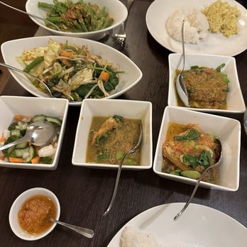 Restaurant Jun - Pickled and sautéed veggies, prawns, fish, green beans, white and yellow rice, corn fritters - Indonesian Near Me - Amsterdam, New Hampshire