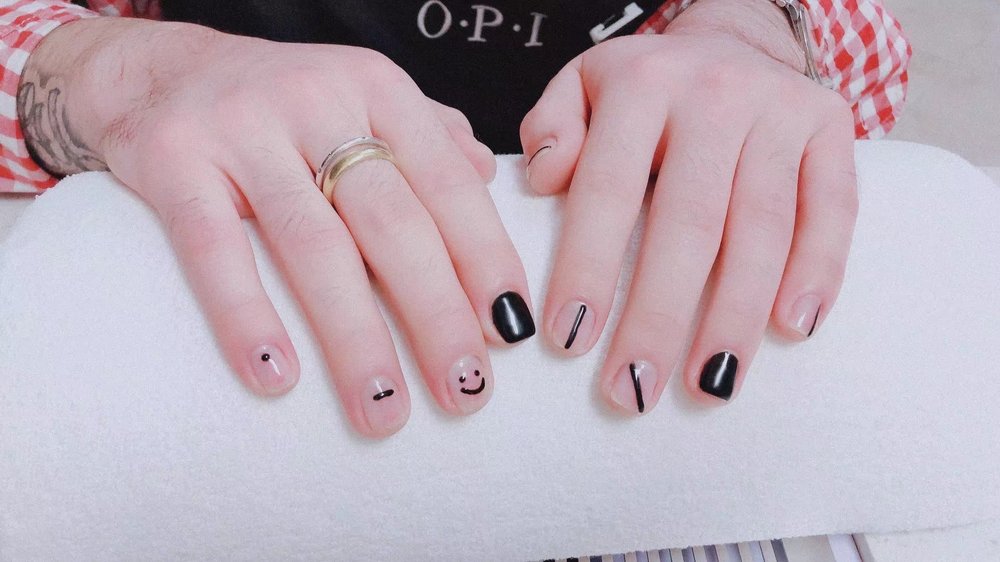 LYNN’S MAGIC NAILS 114 Photos & 47 Reviews 3857 Foothill Blvd, La