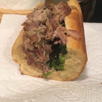 Zeke's Meats - Shaved beef with spinach and provolone - Food Trucks Near Me Zeke's Meats - Shaved beef with spinach and provolone - Food Trucks Near Me
