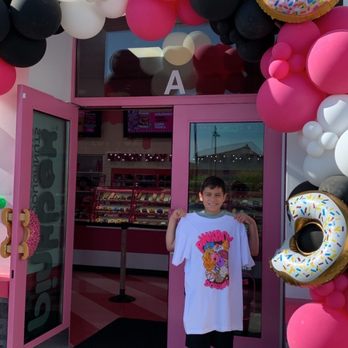 Pinkbox Doughnuts - Merch - Donuts Near Me - North Las Vegas, Nevada Pinkbox Doughnuts - Merch - Donuts Near Me - North Las Vegas, Nevada