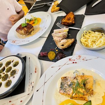 Restaurant Aux Armes de Colmar - Restaurants Near Me - COLMAR, 68