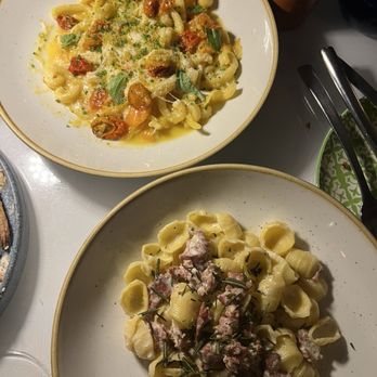 Hau Tree - Seafood Near Me - Honolulu, Hawaii Hau Tree - Seafood Near Me - Honolulu, Hawaii