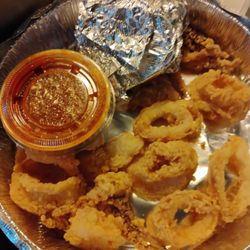 Delaney's Restaurant & Tap Room - There's like 10 pieces of calamari and I paid $13 for this oh and left tip so 15 bucks