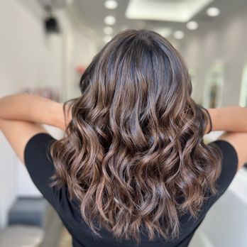 Davida Salon - No bleach balayage. I can't believe she was able to do this with no bleach! - Hair Extensions Near Me - New York, New York Davida Salon - No bleach balayage. I can't believe she was able to do this with no bleach! - Hair Extensions Near Me - New York, New York