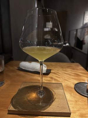 MIXOLOGY SALON by null