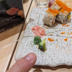 Botejyu - California a roll with unripe avocado stupid