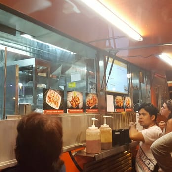 BrewWings - Busy in Downtown Disney - Chicken Wings Near Me