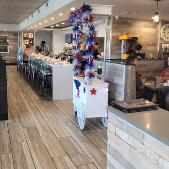 Grumpy's Restaurant - Breakfast & Brunch Near Me - Neptune Beach, Florida