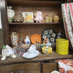 Barrie Antiques Centre