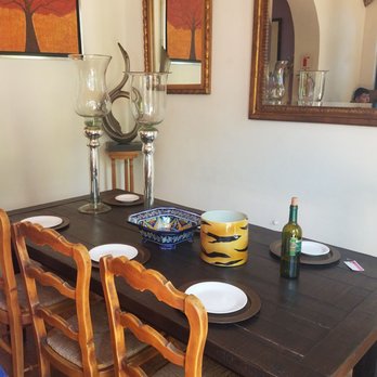 La Villa del Ensueño - Dining room in the boutique (for decoration only) - Hotels Near Me - Tlaquepaque, JAL La Villa del Ensueño - Dining room in the boutique (for decoration only) - Hotels Near Me - Tlaquepaque, JAL