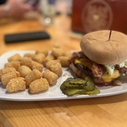 Delano American Legion Post 377 - Burger