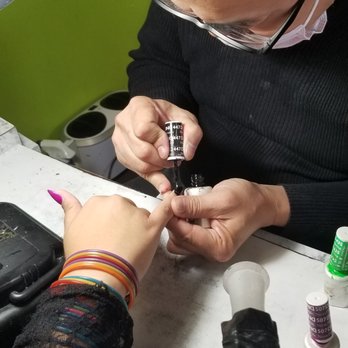 Glamour Nails - Nail Salons Near Me - Seattle, Washington Glamour Nails - Nail Salons Near Me - Seattle, Washington