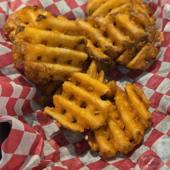 Papa’s House - Pizza Near Me - Tehachapi, California