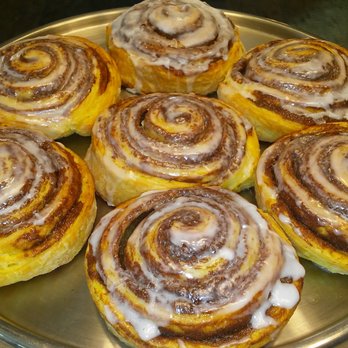 Shelly's Sweet Shoppe - Cinnamon Rolls - Desserts Near Me - Rochester, New York