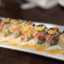 Spice 55 Thai & Sushi - Hot Rainbow Roll