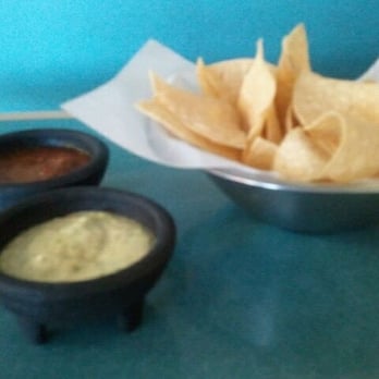 Chavez Mexican Cafe - Complimentary chips and salsas - Mexican Near Me - Houston, Texas