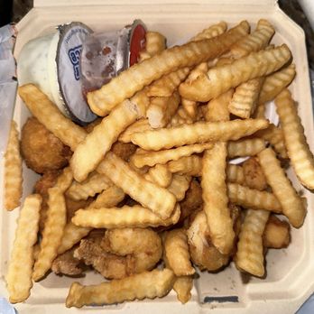 Bud's Chicken and Seafood - Combo seafood dinner - Seafood Near Me - Boynton Beach, Florida Bud's Chicken and Seafood - Combo seafood dinner - Seafood Near Me - Boynton Beach, Florida