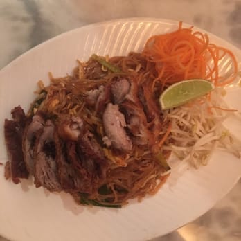 Thai Terminal - Duck pad Thai. - Thai Near Me - New York, New York Thai Terminal - Duck pad Thai. - Thai Near Me - New York, New York