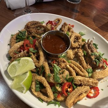 The Tuck Room - Hot Pepper Calamari Fritti - Cocktail Bars Near Me - North Miami Beach, Florida