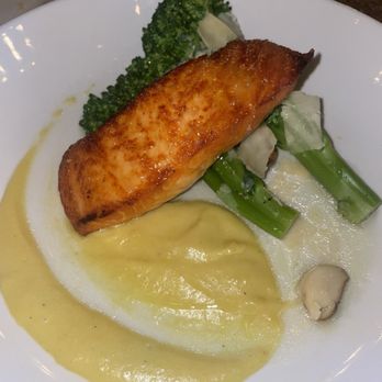 Grille 620 - Salmon - Seafood Near Me - Ellicott City, Maryland Grille 620 - Salmon - Seafood Near Me - Ellicott City, Maryland