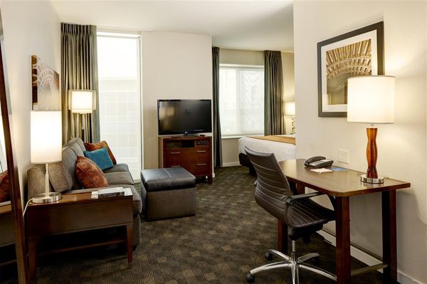 Archer Hotel Falls Church by null