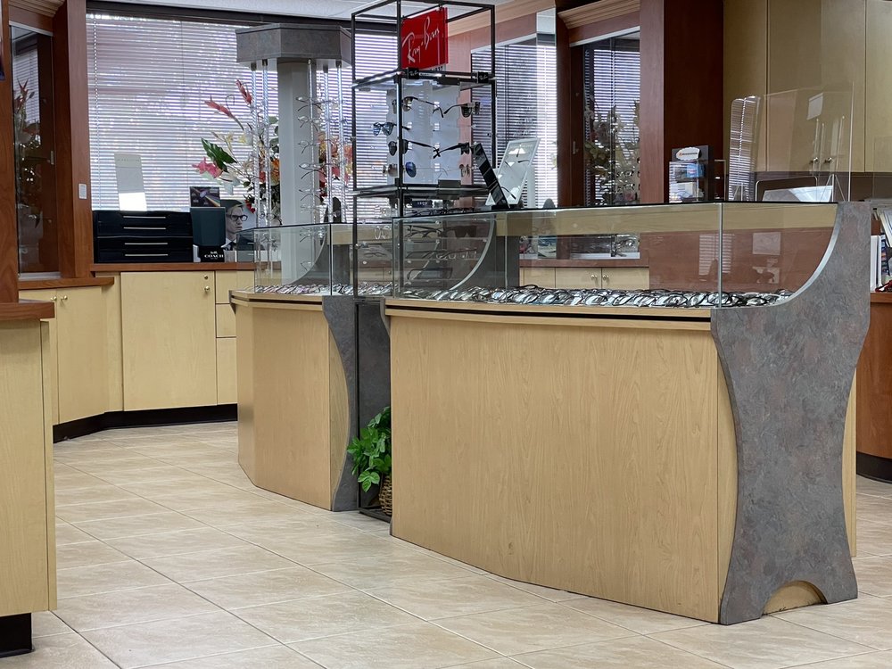 EYE Q OPTOMETRY Updated October 2024 29 Photos & 19 Reviews 7631