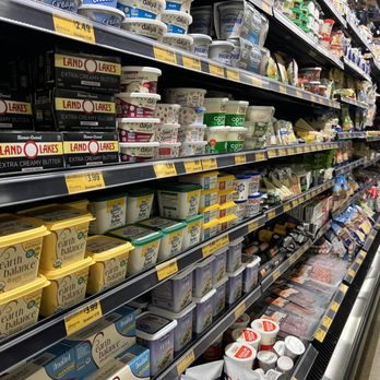 Grocery Outlet - shelves of yogurt and dairy products - Grocery Near Me - Philadelphia, Pennsylvania Grocery Outlet - shelves of yogurt and dairy products - Grocery Near Me - Philadelphia, Pennsylvania