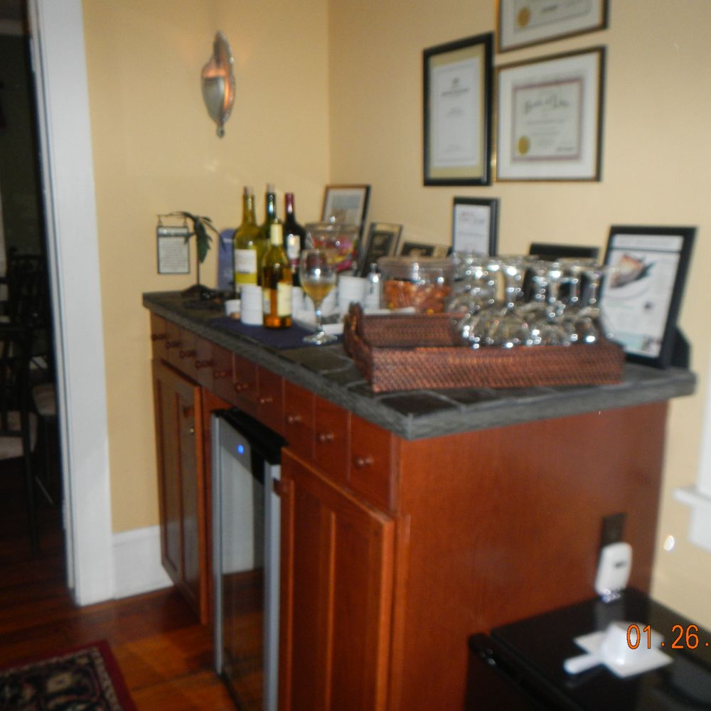 Mango Inn Bed and Breakfast - Hotels Near Me - Lake Worth, Florida Mango Inn Bed and Breakfast - Hotels Near Me - Lake Worth, Florida
