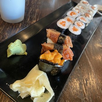 Takohachi Japanese Restaurant - Philly roll, Eel Unagi, Salmon roll, Sea Urchin - Japanese Near Me - Arlington, Virginia