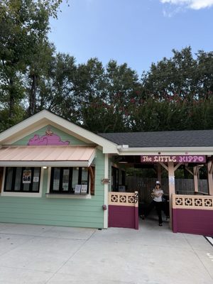 The Little Hippo by null