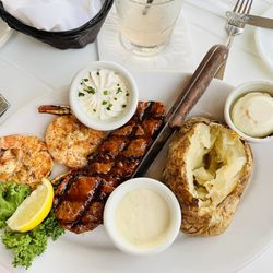 Jetty's Waterfront Restaurant