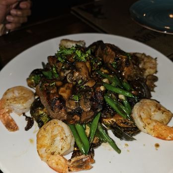 The Foundry - Surf and turf - Lounges Near Me - Pompano Beach, Florida