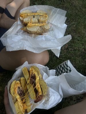 Leon’s Bagels by null