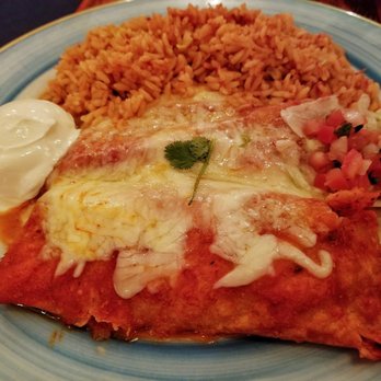 El Gato Negro Gretna - Enchilada platter - Bars Near Me - Gretna, Louisiana El Gato Negro Gretna - Enchilada platter - Bars Near Me - Gretna, Louisiana
