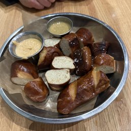 Pretzels with beer cheese and some kind of watery mustard. The beer cheese was excellent! Pretzels with beer cheese and some kind of watery mustard. The beer cheese was excellent!
