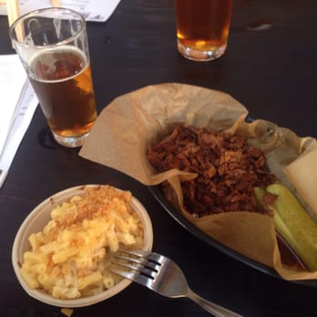 Bad Shepherd Brewing Co - Mac and cheese (yum) and beef brisket - Beer Bar Near Me - Cheltenham, VIC