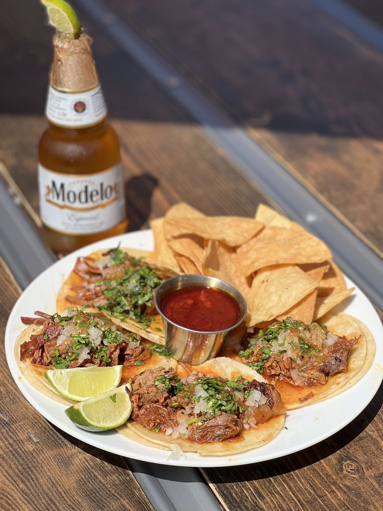 RANCH HAND Updated May 2024 71 Photos & 45 Reviews 6901 Hughson