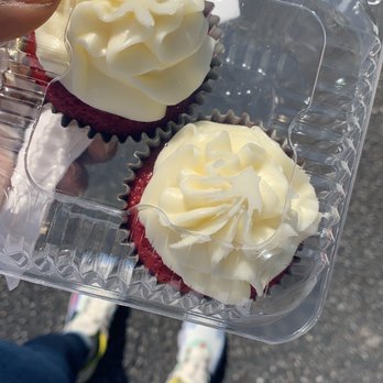 Mesha's Sinful Cakes & More - Bakeries Near Me - Columbia, South Carolina