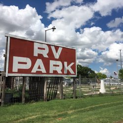 Triple J Rv Park - Visible from Freeway
