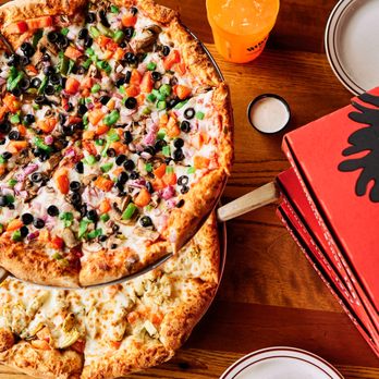 Hideaway Pizza - Tell us your favorite Hideaway Pizza - Pizza Near Me - Conway, Arkansas Hideaway Pizza - Tell us your favorite Hideaway Pizza - Pizza Near Me - Conway, Arkansas