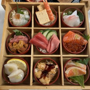 Momoya SoHo - Momoya Box - Sushi Bars Near Me - New York, New York Momoya SoHo - Momoya Box - Sushi Bars Near Me - New York, New York