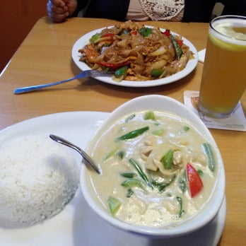 Seven Seas - Eat up sucka! :-) - Thai Near Me - Corona, California