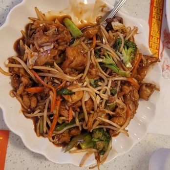 Eggroll King - Chicken chop suey. - Chinese Near Me - Huntington Beach, California