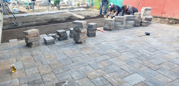 Hardscapes & Construction - At Pro Time Hardscapes & Construction, we bring years of experience to every project, offering a wide range of outdoor and indoor solutions to enhance your home or business. From lawn care to custom construction, we’re committed to quality craftsmanship and long-lasting results.