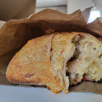 Sierra bakehouse - Calabrian chili gruyere bread. Amazing. 13/10 - Bakeries Near Me - Truckee, California