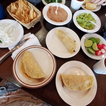 La Guadalajara - Lunch - birria tacos - Tacos Near Me - Ensenada, BCN