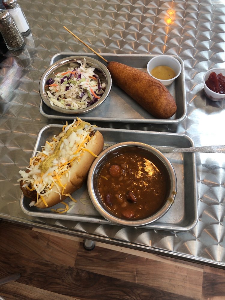 THE DOG HOUSE Updated October 2024 27 Photos & 14 Reviews 526