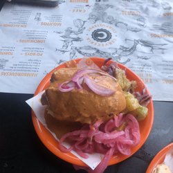 Cervecerria Chapultepec - Lonchesito Cochinita